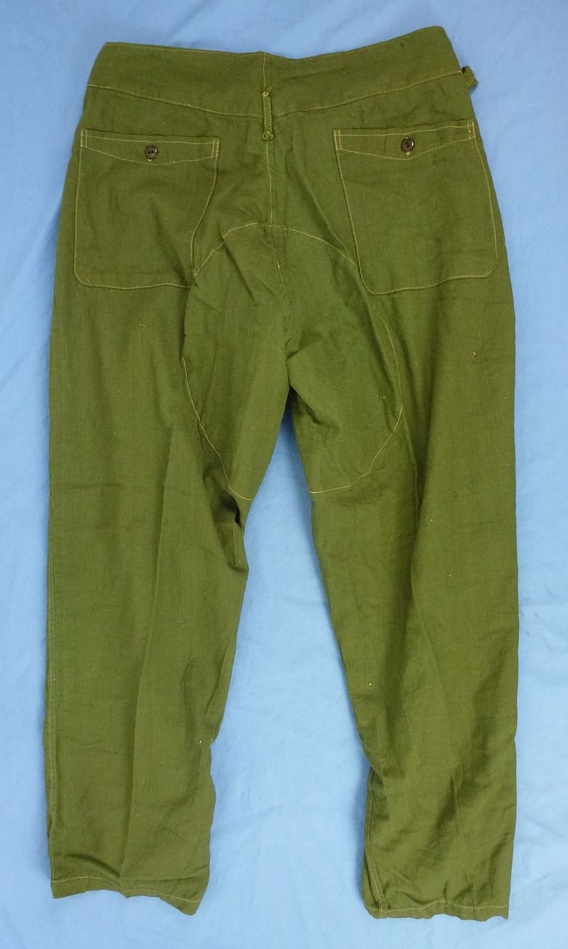 1945 Dated Japanese Army EM/NCO Dark Green Cotton Trousers — image 3