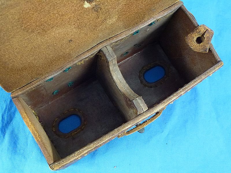 WWII Japanese Army Type 30 Rear Ammunition Pouch — image 4