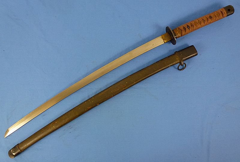 WWII Japanese Late War Type 95 NCO Sword with Wooden Scabbard — image 2