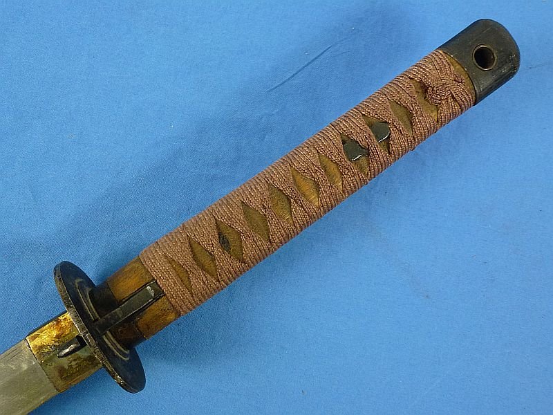 WWII Japanese Late War Type 95 NCO Sword with Wooden Scabbard — image 7
