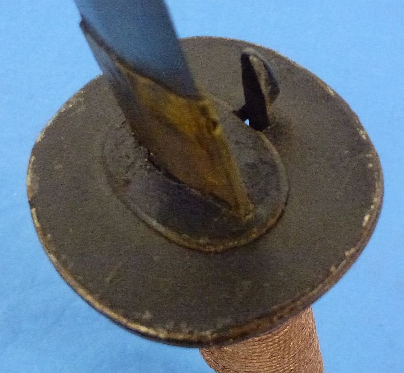 WWII Japanese Late War Type 95 NCO Sword with Wooden Scabbard — image 8