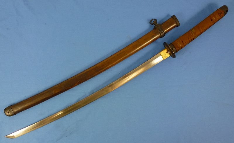 Signed Japanese Katana Sword in Late War Army Officer Fittings — image 3