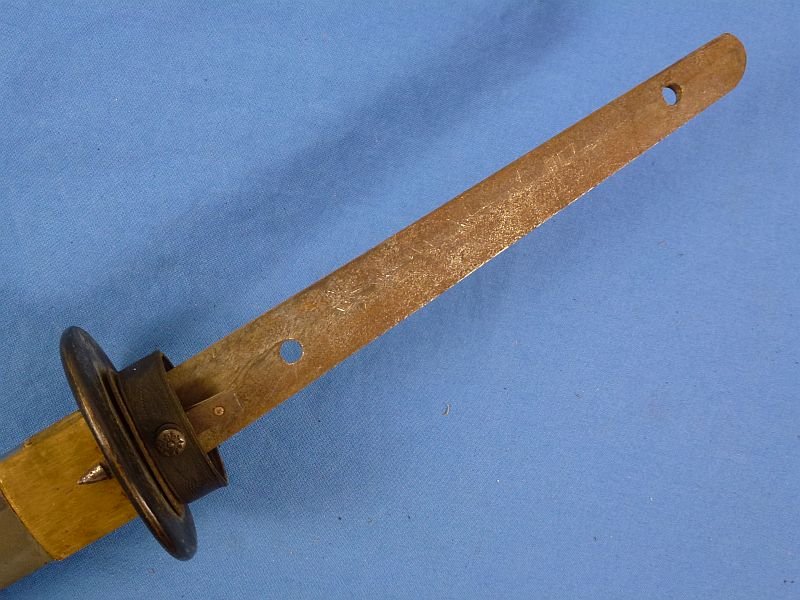 Signed Japanese Katana Sword in Late War Army Officer Fittings — image 8
