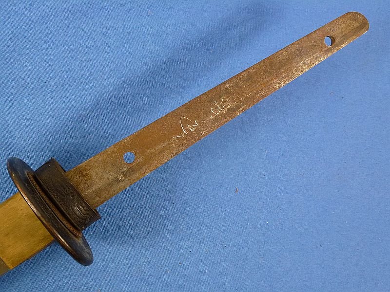 Signed Japanese Katana Sword in Late War Army Officer Fittings — image 9