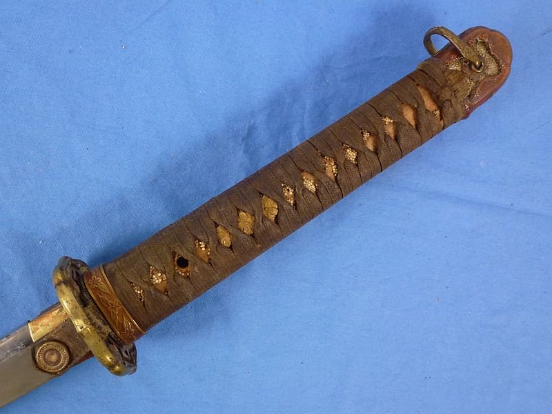 Signed 1942 Dated Japanese Army Officer Shin Gunto Sword in a Leather Combat Cover — image 6
