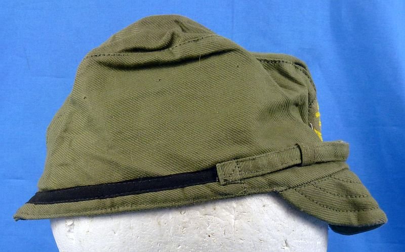 Near Mint Unissued WWII Japanese Navy Petty Officer Green Cotton Field Cap — image 3