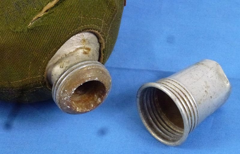 WWII Japanese Army Officer Canteen with Compass Cap — image 8