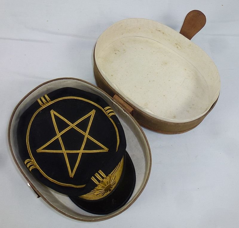 Named WWII Japanese Army Lieutenant General's Dress Uniform Tunic and Cap Set — image 21