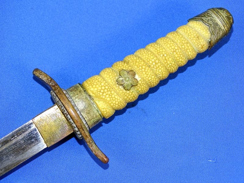 WWII Japanese Model 1883 Naval Officer Dagger — image 6