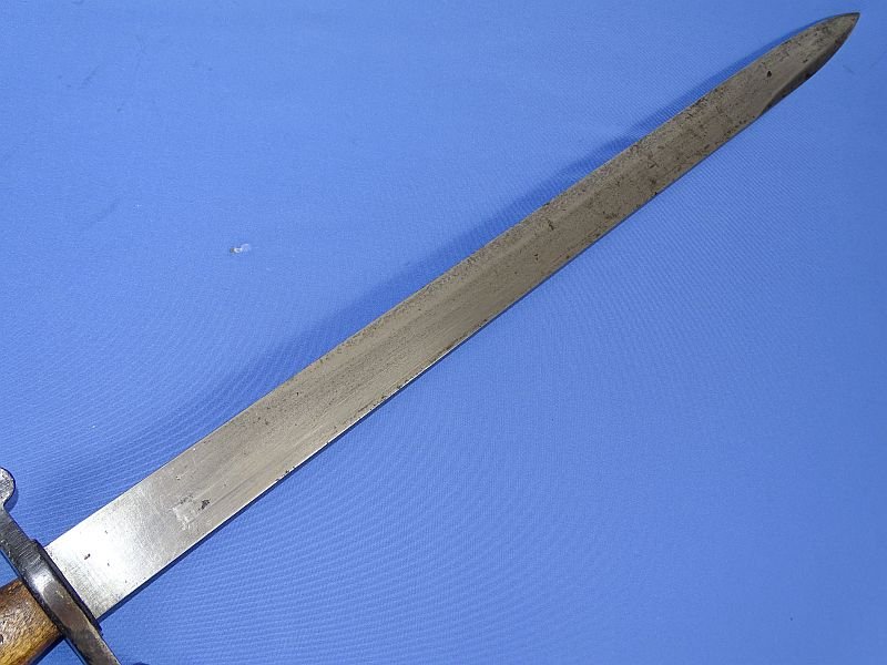 Pre-WWI Japanese Artillery Short Sword with Scabbard — image 5