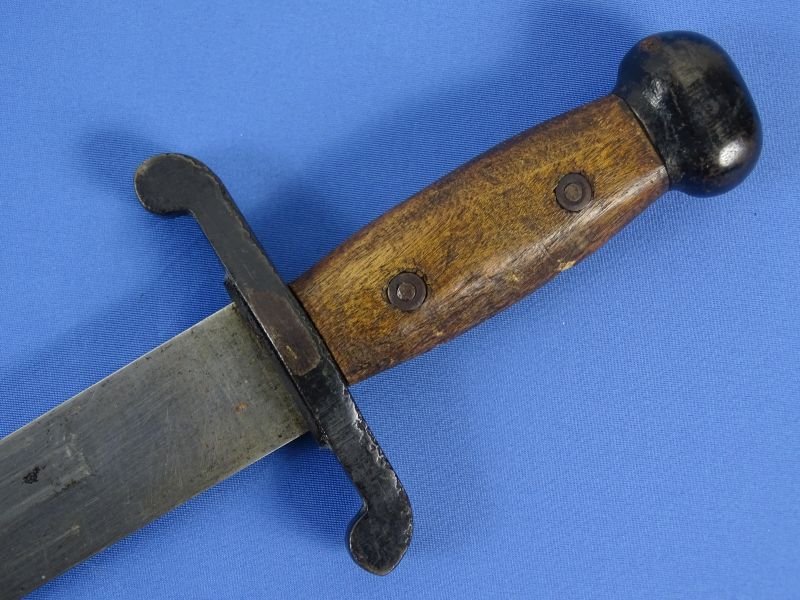 Pre-WWI Japanese Artillery Short Sword with Scabbard — image 7