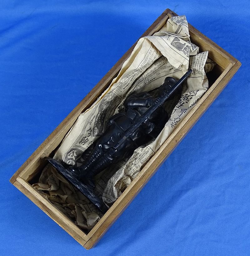 Boxed Statue of a Japanese Soldier — image 6