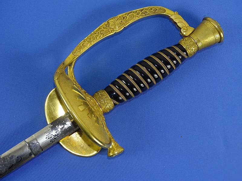 Published Japanese Chokunin Grade Imperial Court Sword — image 7