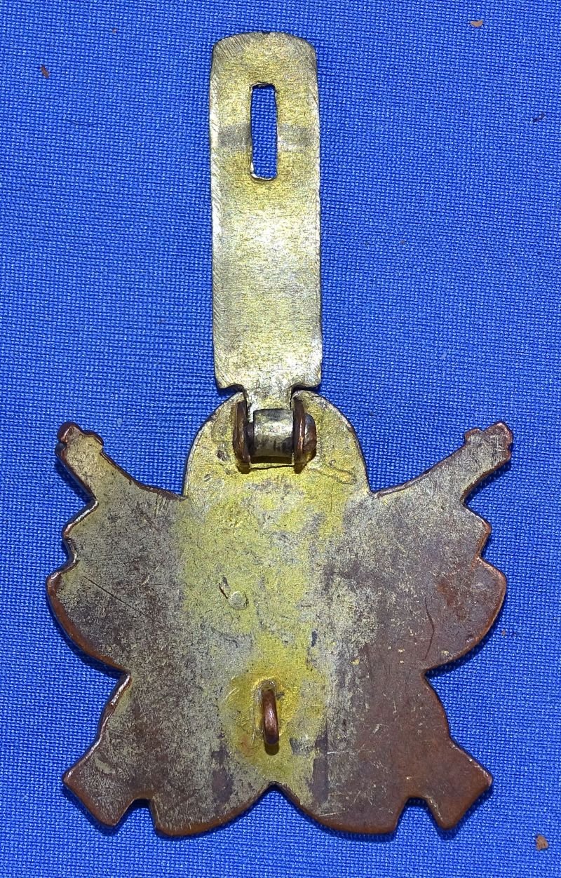 Japanese Army 3rd class Marksmanship Badge — image 2