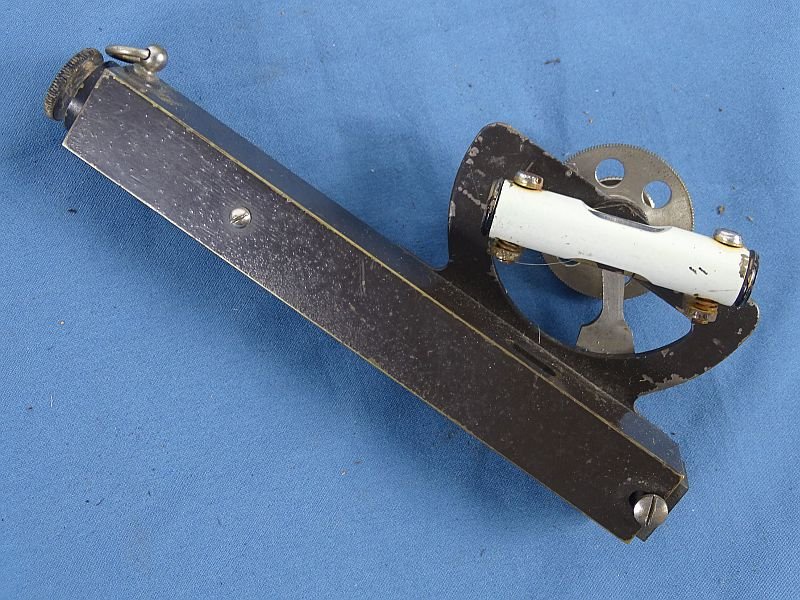 Cased WWII Japanese Sighting Device — image 3