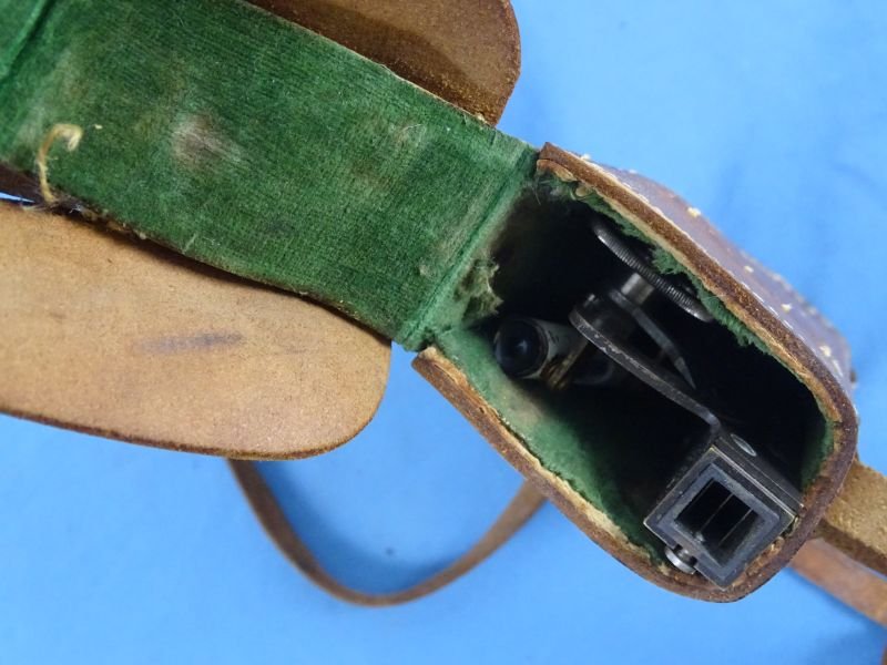 Cased WWII Japanese Sighting Device — image 7