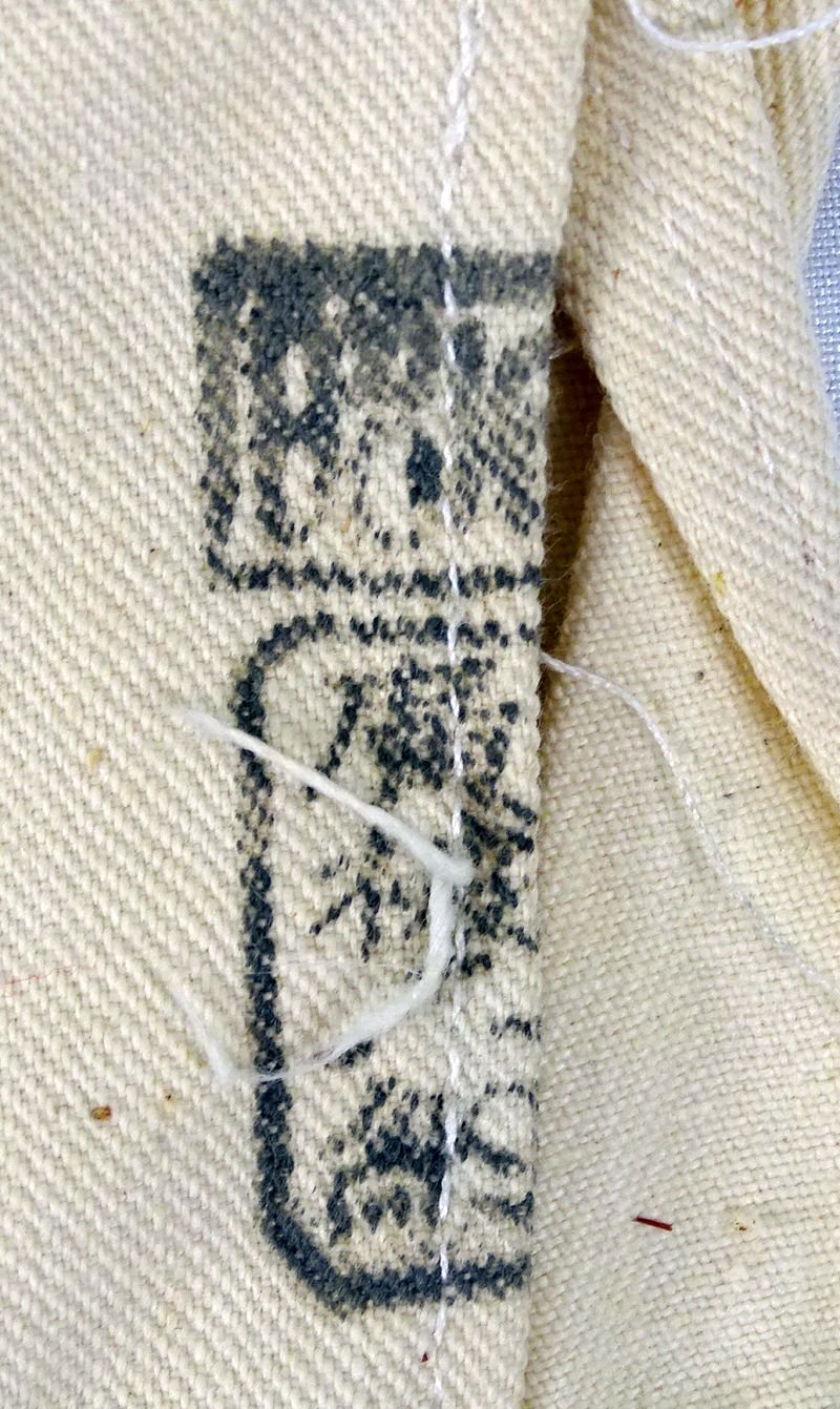 Unissued Japanese Army White Uniform with Tunic and Trousers — image 7