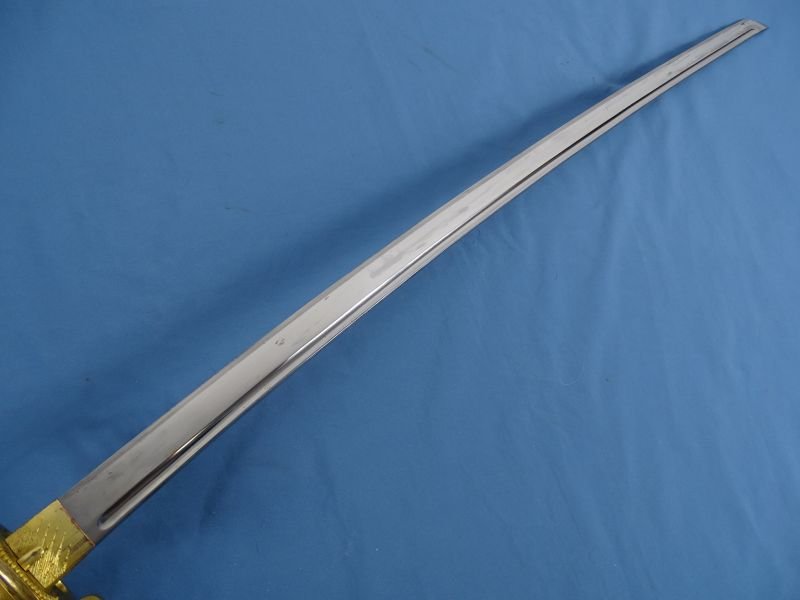 Japanese Army Type 19 Army Cavalry Officer Sword with Silver Mon Family Crest — image 5