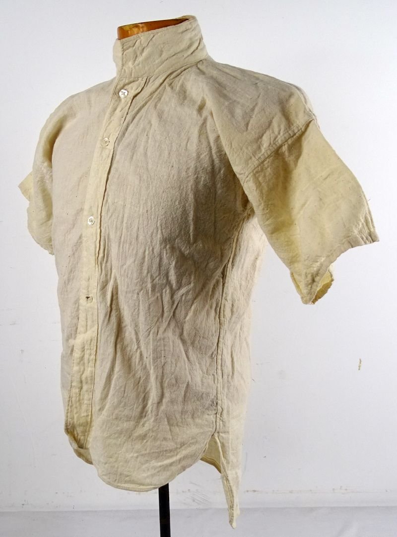 WWII Japanese Navy EM/CPO White Short Sleeve Shirt — image 2