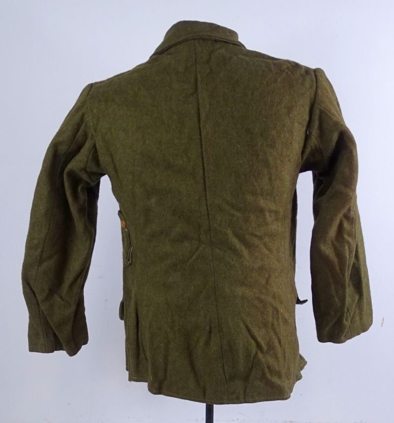 1945 Dated Near Mint Unissued Japanese Army EM/NCO Wool Tunic — image 3