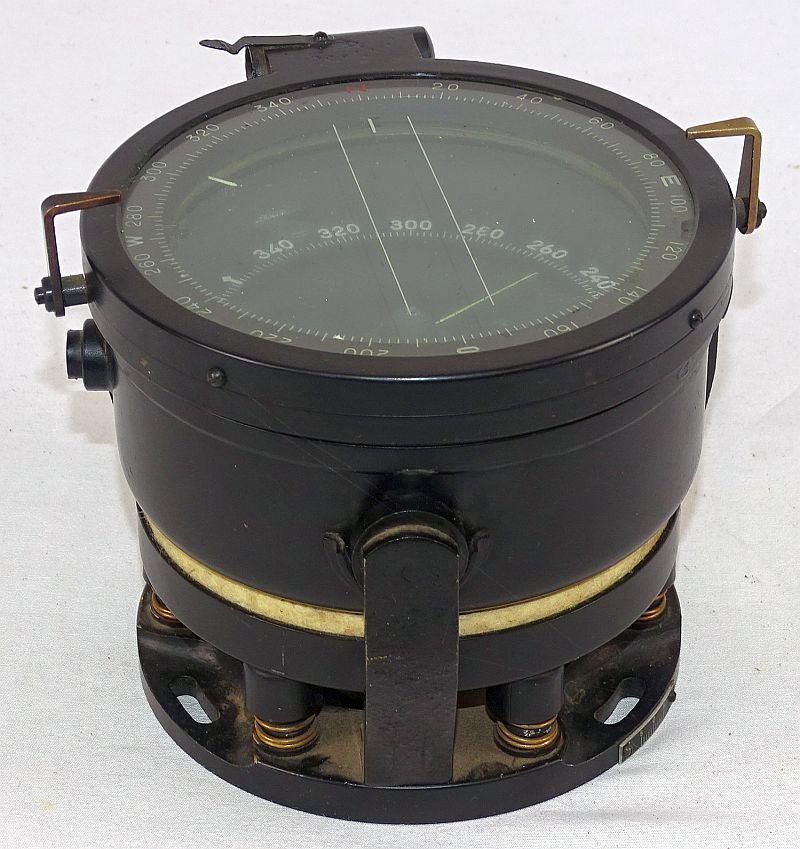 Japanese Army Type 2 GOU Magnetic Aircraft Compass — image 4
