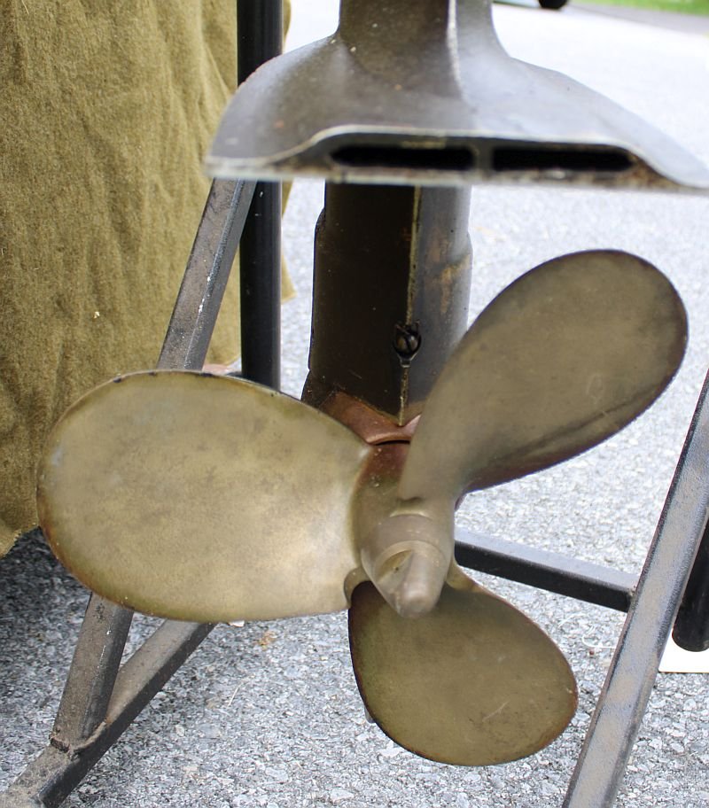 1942 Dated Japanese Military Outboard Motor With Spares — image 17