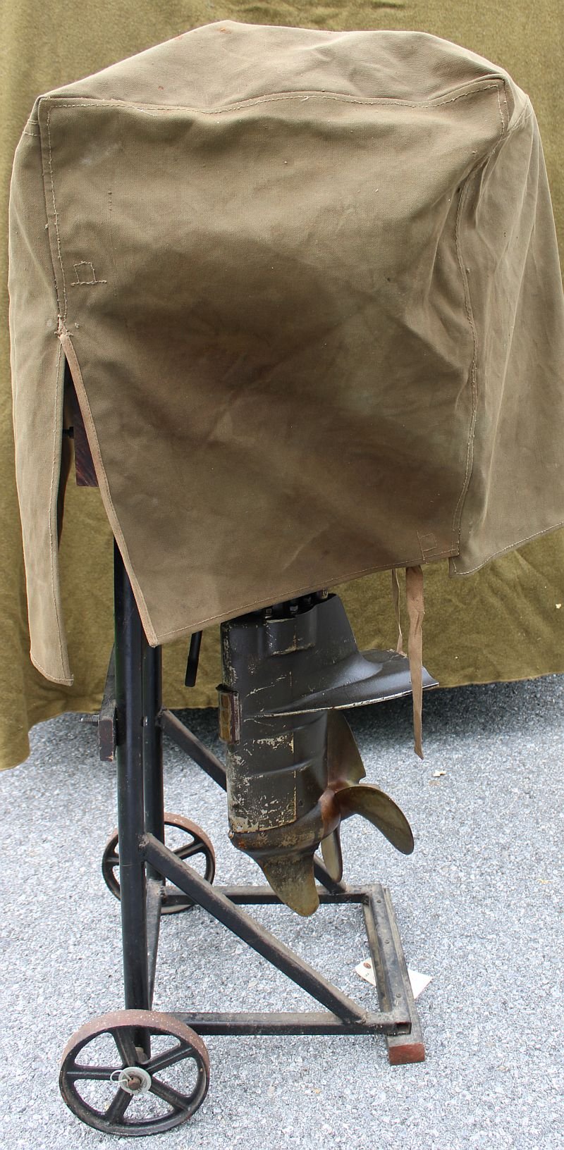 1942 Dated Japanese Military Outboard Motor With Spares — image 7