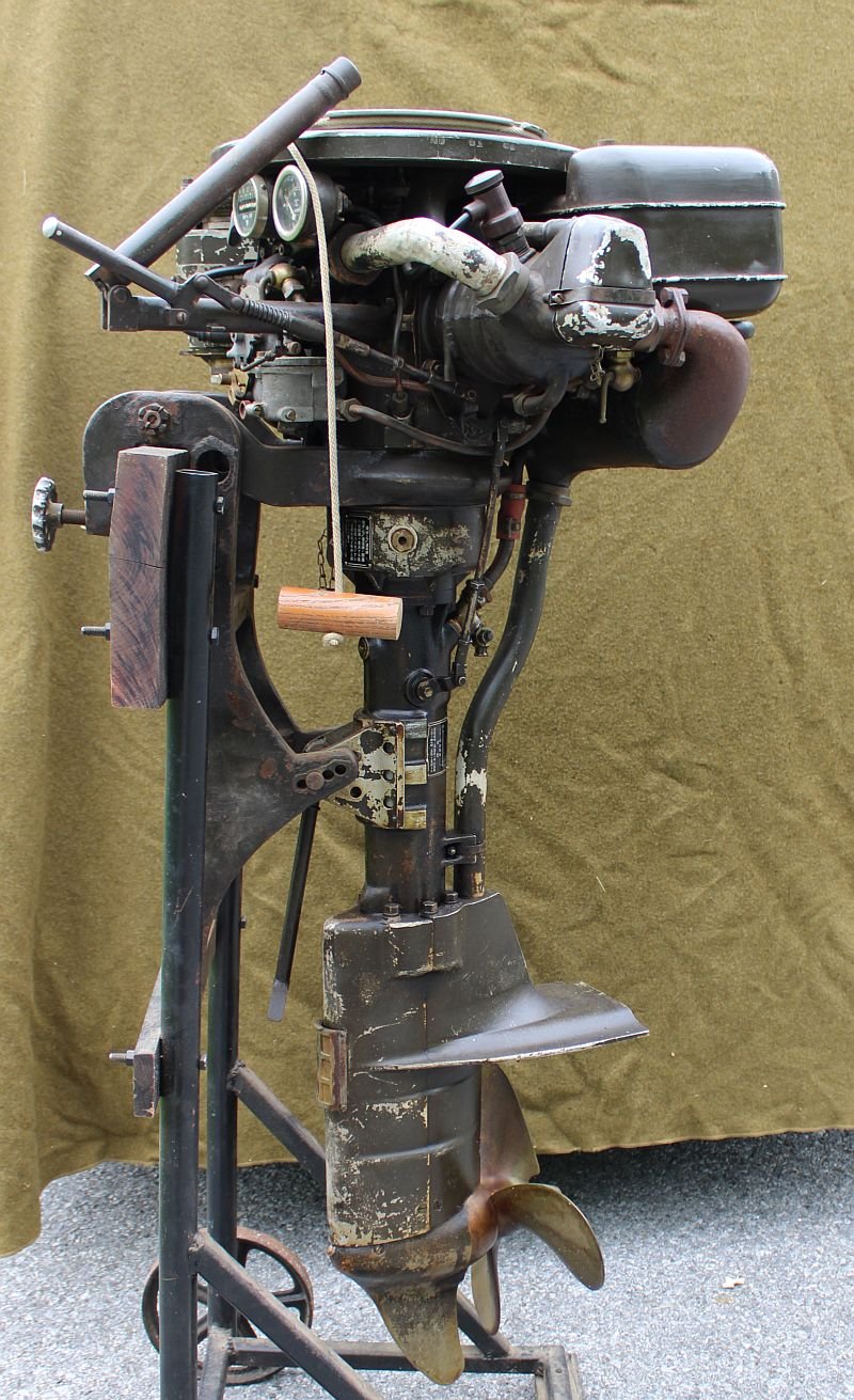 1942 Dated Japanese Military Outboard Motor With Spares — image 8