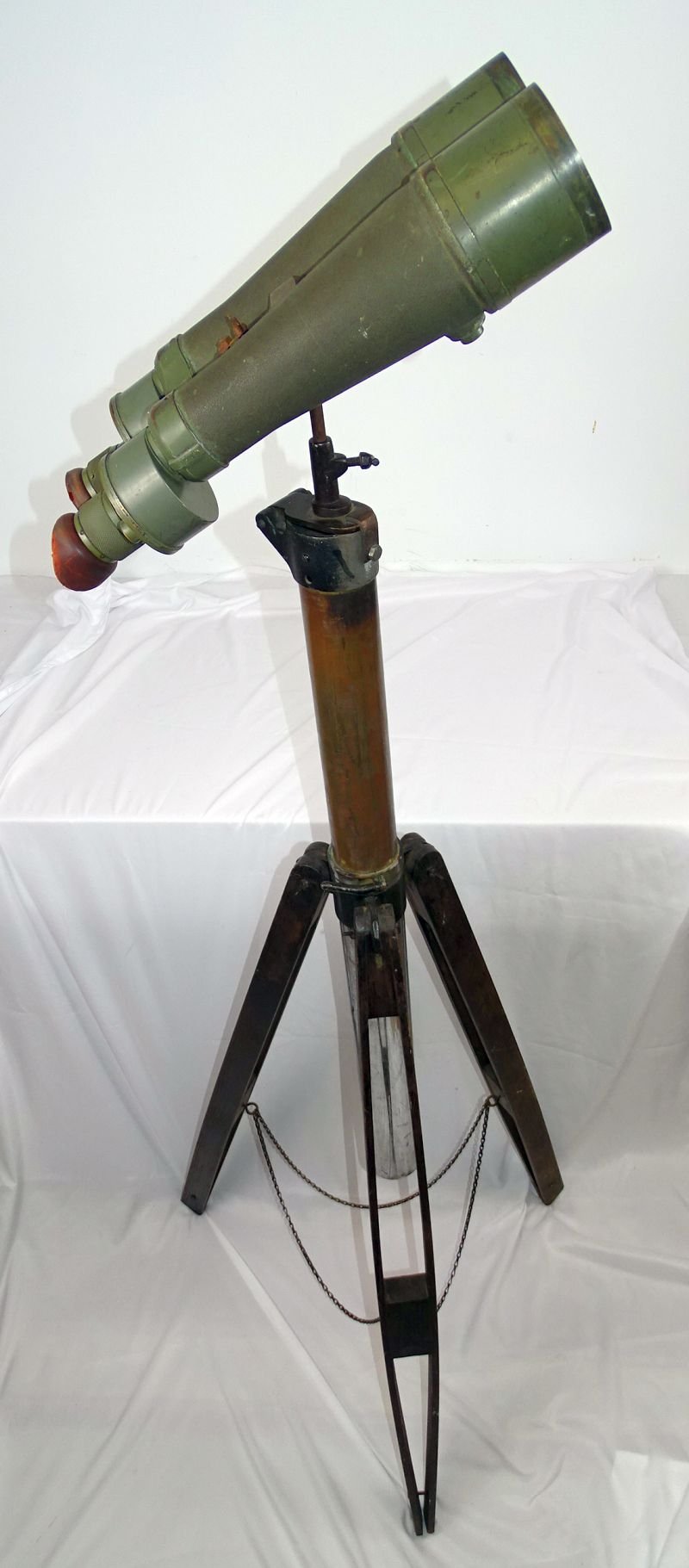 Large WWII Japanese Navy 15 x 80 Binoculars on Tripod — image 13