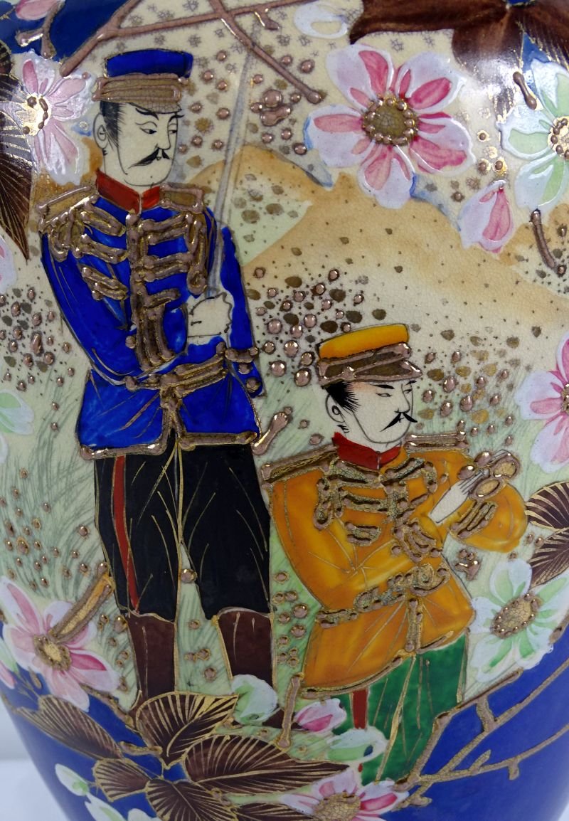 Large 18-1/2″ Porcelain Japanese Satsuma Meiji Period Russo-Japanese War Vase — image 2