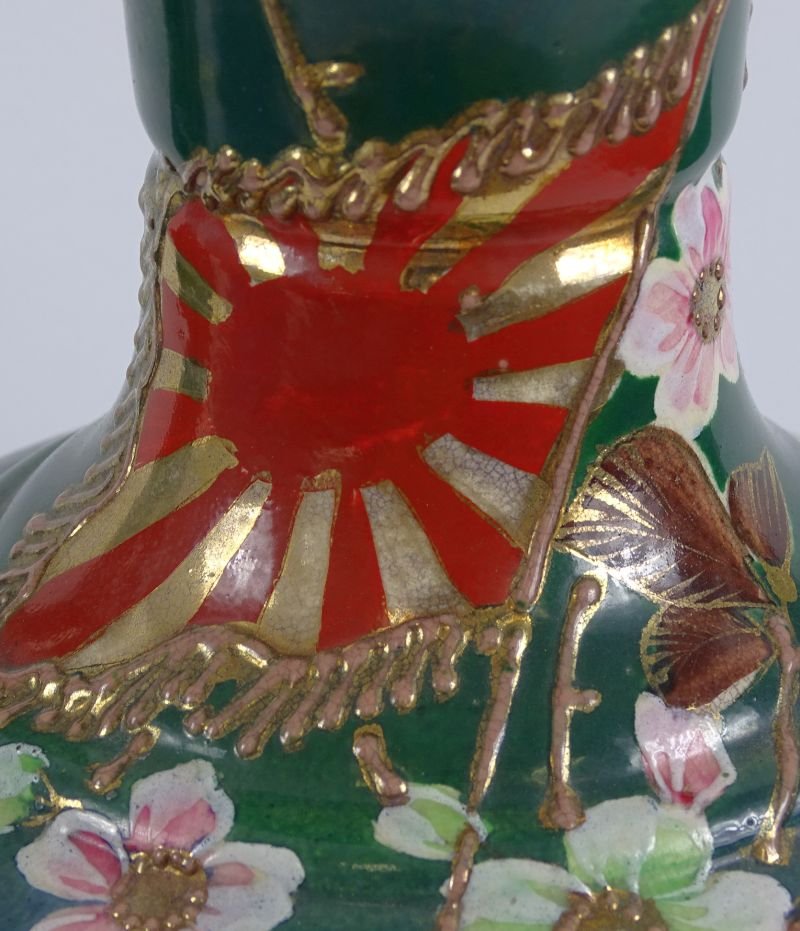 Large 18-1/2″ Porcelain Japanese Satsuma Meiji Period Russo-Japanese War Vase — image 3