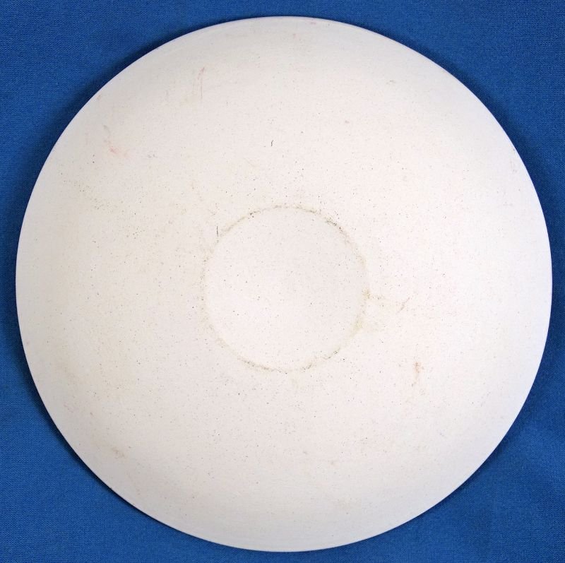 WWII Era 4 Inch Japanese Imperial Gift Dish with Chrysanthemum — image 3