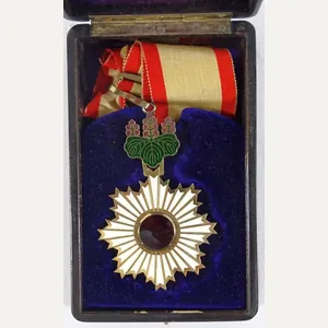 WWII Cased Japanese Order of the Rising Sun 3rd Class