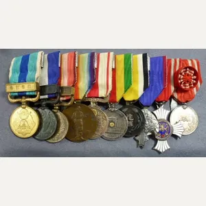 10 Place WWII Japanese / Manchuko Medal Bar