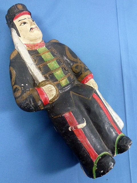 Large Japanese Plaster Figure of a Meiji Era Soldier — image 4