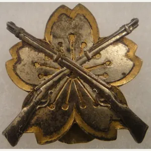 Japanese 2nd Class Marksmanship Badge