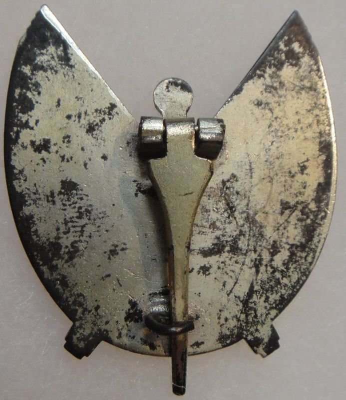 Japanese Navy 2nd Class Correspondence Badge — image 2