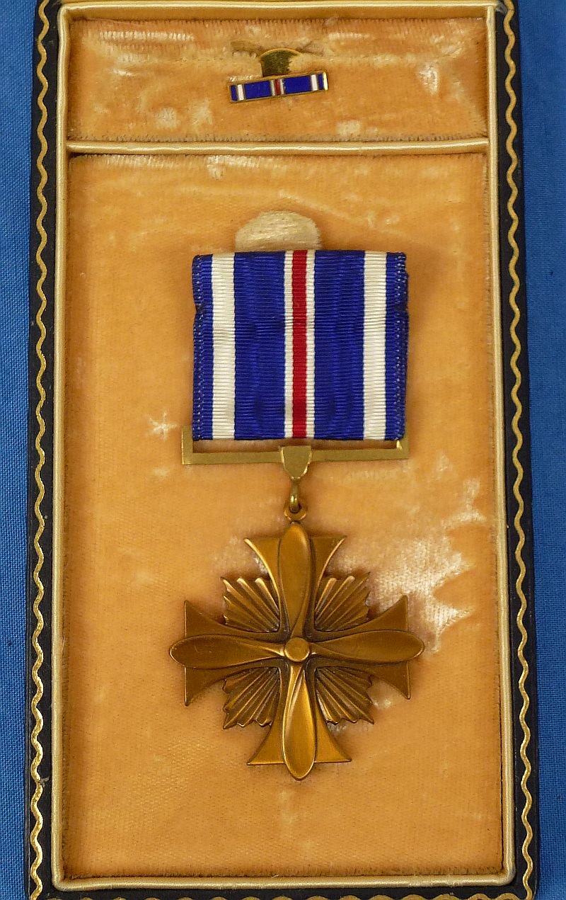 Named Vietnam War Helicopter Pilot Posthumous Medals and Documents Group — image 2