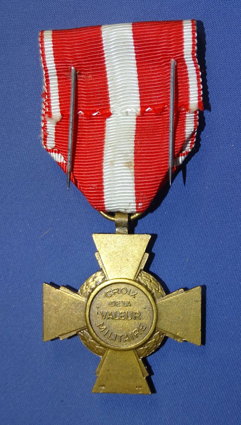 French Cross for Military Valor Medal — image 2