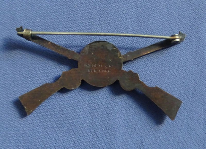 WWI Officer's Tank Infantry Collar Insignia — image 2