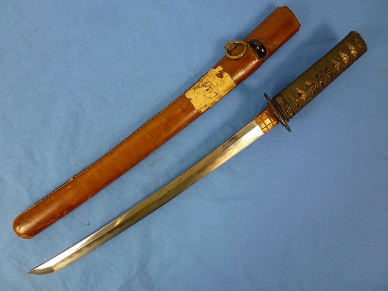 WWII Japanese Pilot or Tanker Wakizashi Short Sword in Leather Combat Cover — image 2