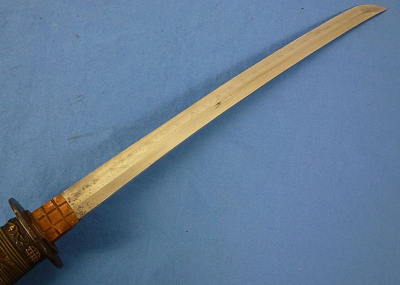 WWII Japanese Pilot or Tanker Wakizashi Short Sword in Leather Combat Cover — image 5