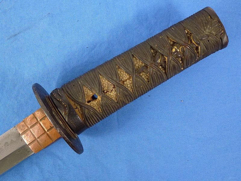 WWII Japanese Pilot or Tanker Wakizashi Short Sword in Leather Combat Cover — image 8