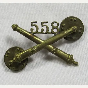 US WWII 558th Field Artillery Officer Collar Insignia