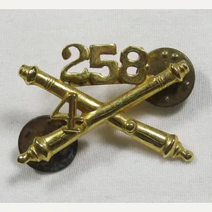 US WWII 258th Field Artillery Officer Collar Insignia?