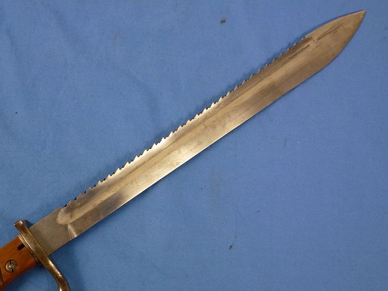 1912 Dated Imperial German Model 1894 / 1898 Sawback Blade Bayonet by C.G. Haenel with Frog and Knot — image 5