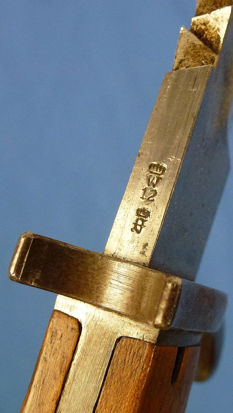 1912 Dated Imperial German Model 1894 / 1898 Sawback Blade Bayonet by C.G. Haenel with Frog and Knot — image 7
