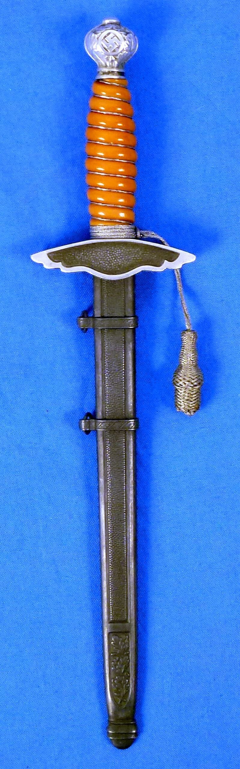 Miniature 2nd Model Luftwaffe Officer Dagger by SMF (Stöcker & Co.) with Portepee — image 2