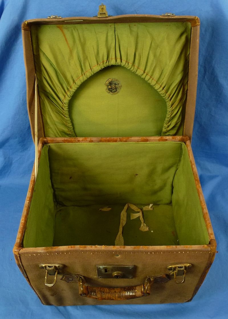 Two Cased Visor Caps and Photograph Group of Japanese Imperial Army Lieutenant General Yoshio Shinozuka — image 4