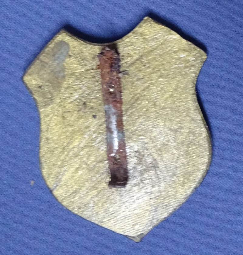 WWII Theater Made Plastic 474th AAA BN DI/Crest — image 2